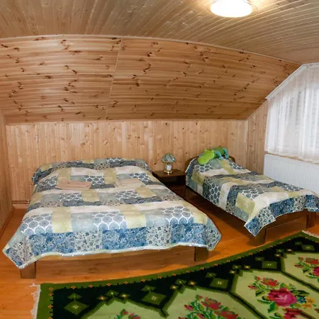 у гриніва Country house *