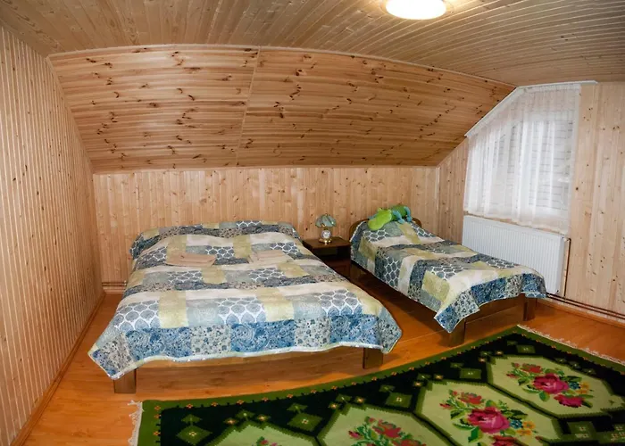 у гриніва Country house *